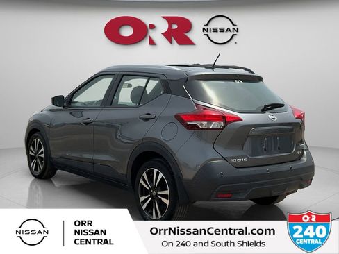 Used 2020 Nissan Kicks SV FWD image 7