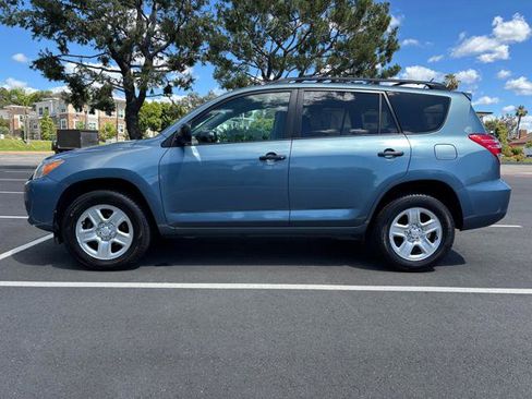 Used 2011 Toyota RAV4 2WD w/ Base L4 Extra Value Pkg image 2