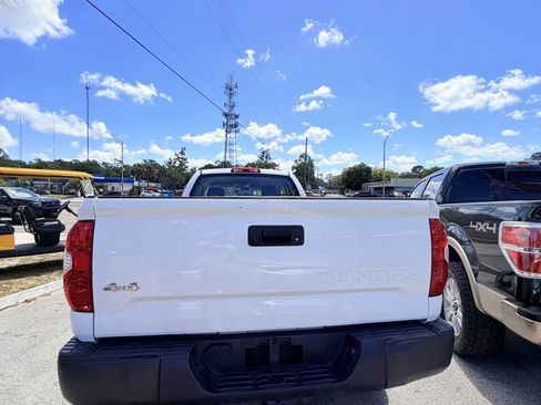 Used 2018 Toyota Tundra SR image 4