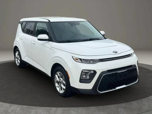 Used 2020 Kia Soul S FWD image 2