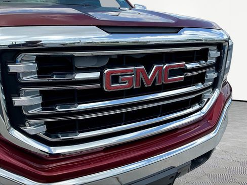Used 2017 GMC Sierra 1500 SLT w/ SLT Premium Package AWD/4WD image 34