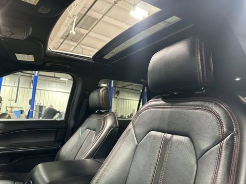 Certified 2020 Ford Expedition Limited w/ Equipment Group 303A AWD/4WD image 20
