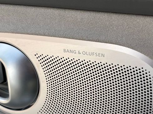 Used 2023 Genesis GV60 Performance image 25