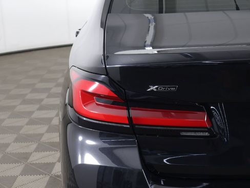 Used 2021 BMW 540i xDrive w/ M Sport Package AWD/4WD image 19