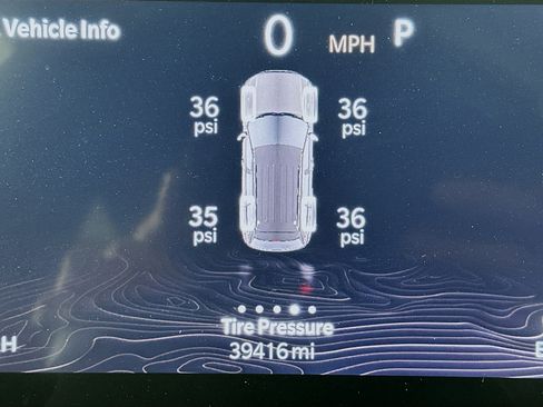 Used 2024 Jeep Grand Cherokee Limited image 19