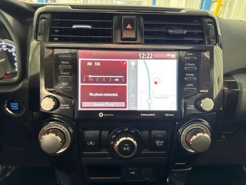 Used 2020 Toyota 4Runner TRD Off-Road Premium w/ Moonroof Package AWD/4WD image 5