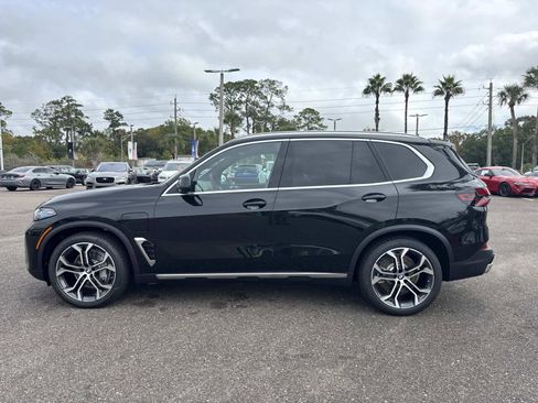 New 2026 BMW X5 xDrive50e w/ Premium Package image 8