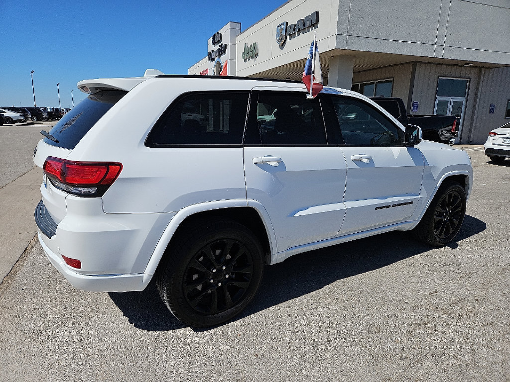 Used 2019 Jeep Grand Cherokee Altitude RWD image 8