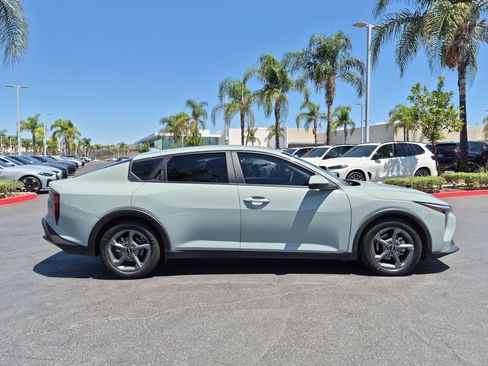 Used 2025 Kia K4 FWD image 11