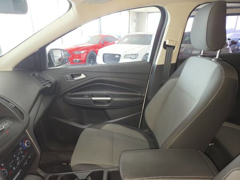 Used 2019 Ford Escape SE AWD/4WD image 16