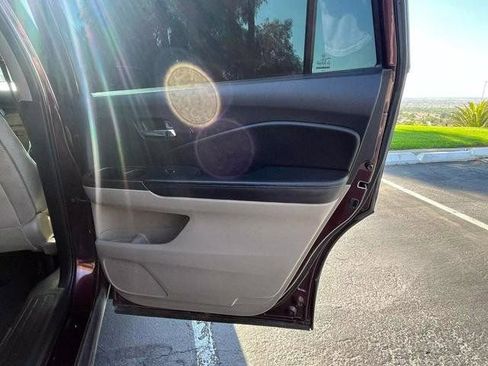 Used 2016 Honda Pilot EX-L image 16