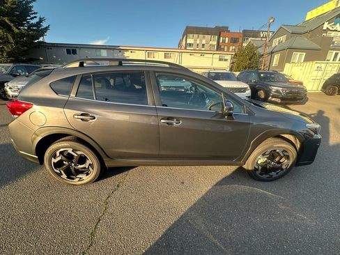 Used 2023 Subaru Crosstrek 2.5i Limited w/ Moonroof Package image 7