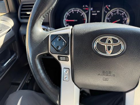 Used 2023 Toyota 4Runner Limited image 18