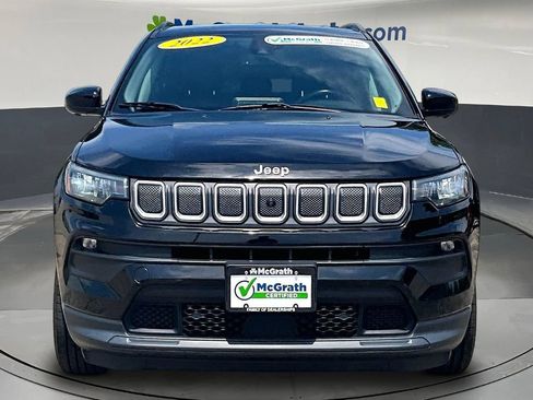 Used 2022 Jeep Compass Latitude w/ Convenience Group AWD/4WD image 2