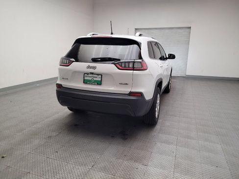 Used 2019 Jeep Cherokee Latitude Plus image 7