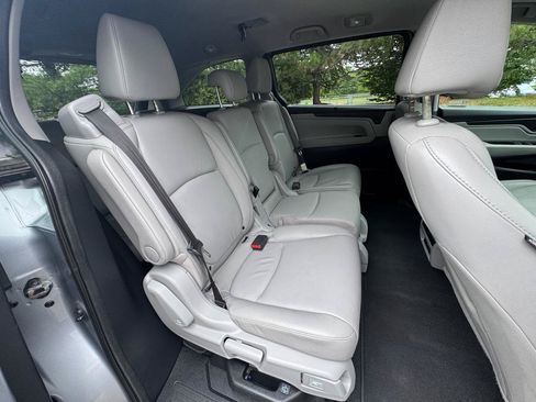 Used 2019 Honda Odyssey EX-L image 14
