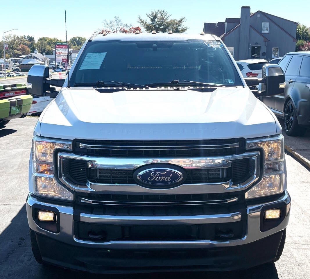 Used 2022 Ford F250 XLT w/ XLT Premium Package AWD/4WD image 2