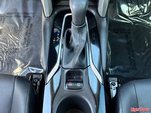 Certified 2024 Toyota Corolla Cross XLE w/ Convenience Package image 30