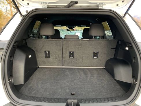 Used 2025 Chevrolet Equinox LT image 30