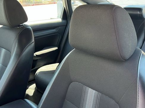 Used 2023 Honda Civic Sport image 13