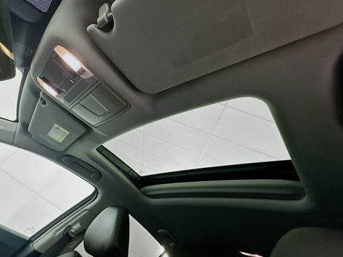 Used 2018 Acura TLX V6 image 24