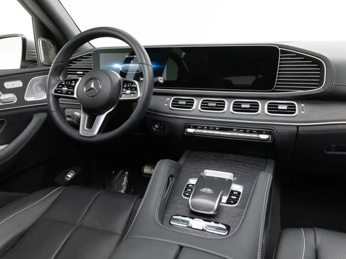 Used 2022 Mercedes-Benz Maybach GLS 600 4MATIC image 16
