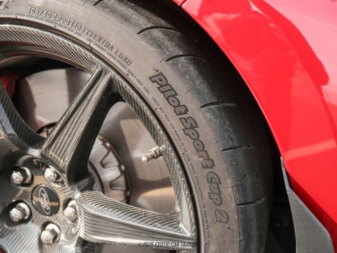 Used 2020 Ford Mustang Shelby GT500 w/ Carbon Fiber Track Pack image 91