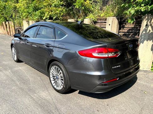 Used 2020 Ford Fusion SE w/ Equipment Group 151A image 7