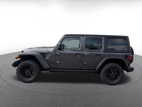 Used 2025 Jeep Wrangler Unlimited Sport AWD/4WD image 7