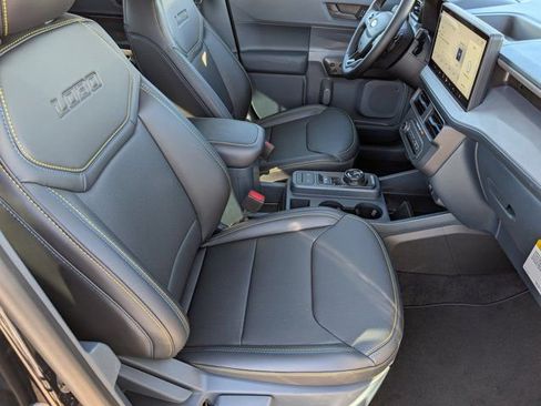 New 2026 Ford Maverick Lobo image 24