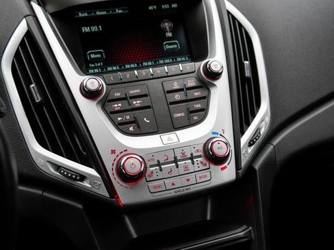 Used 2017 GMC Terrain SLE w/ Chrome Edition image 30