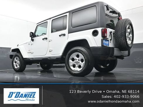 Used 2013 Jeep Wrangler Unlimited Sahara w/ Trailer Tow Group AWD/4WD image 22