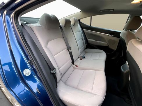 Used 2020 Hyundai Elantra Value Edition image 17