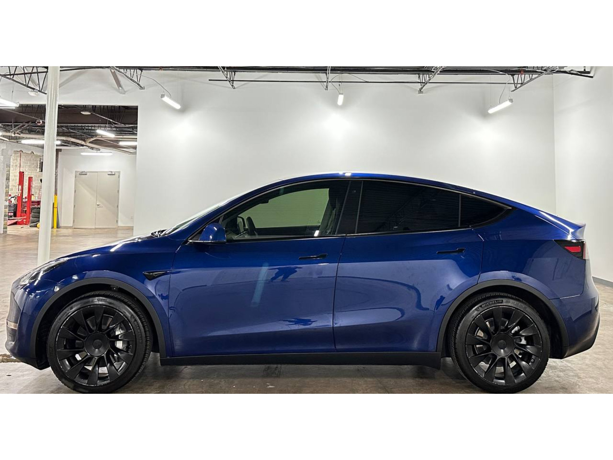 Used 2020 Tesla Model Y Long Range AWD/4WD image 8