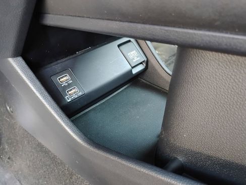 Used 2021 Honda HR-V Sport image 31