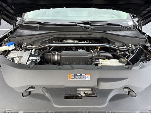 Certified 2025 Lincoln Aviator Reserve w/ Equipment Group 201A image 19