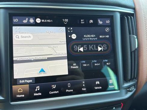 Used 2022 Maserati Levante GT image 17