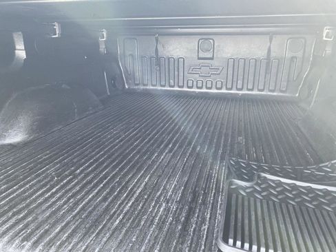 Used 2018 Chevrolet Silverado 1500 LT w/ All Star Edition image 13