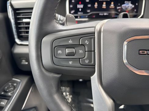 Used 2023 GMC Sierra 1500 Denali image 17
