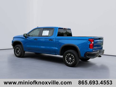 Used 2022 Chevrolet Silverado 1500 ZR2 w/ Technology Package AWD/4WD image 10
