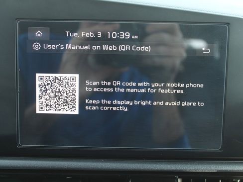 Used 2025 Kia Niro LX image 45