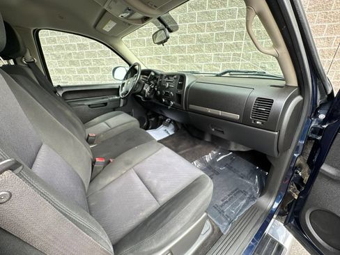Used 2012 Chevrolet Silverado 1500 LT AWD/4WD image 29