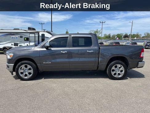 Used 2021 RAM 1500 Big Horn AWD/4WD image 3