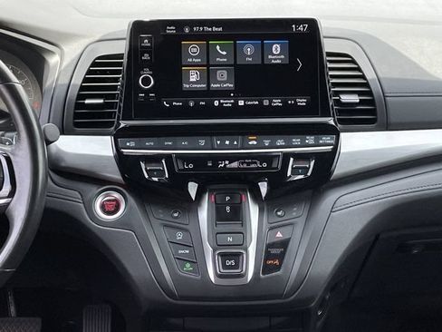 Used 2025 Honda Odyssey Sport-L image 16