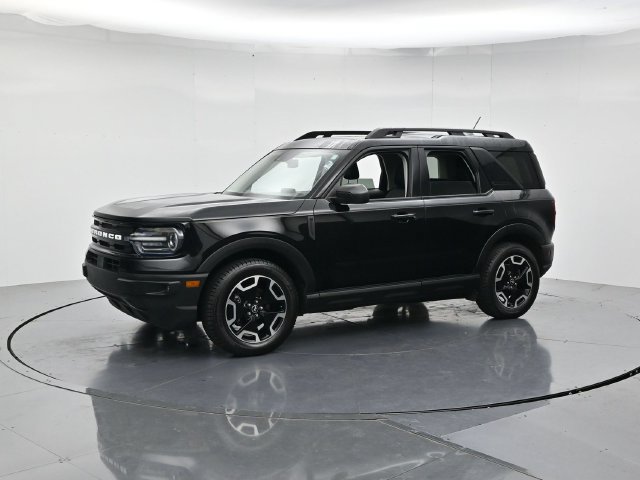 Certified 2023 Ford Bronco Sport Outer Banks w/ Tech Package AWD/4WD image 5