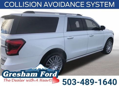 Used 2024 Ford Expedition Max Platinum image 6