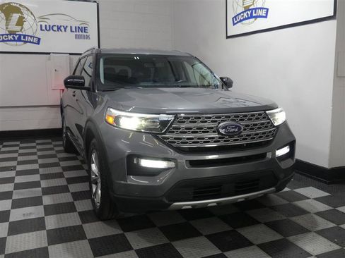 Used 2023 Ford Explorer Limited image 5