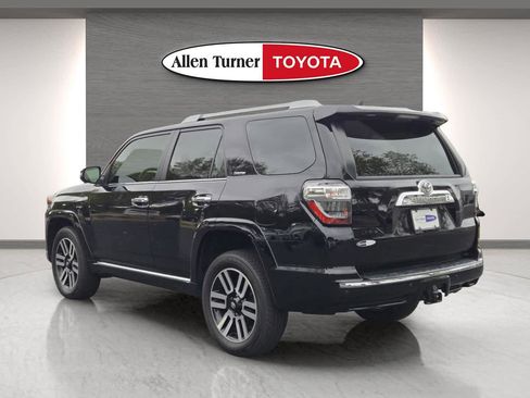 Used 2024 Toyota 4Runner Limited image 8