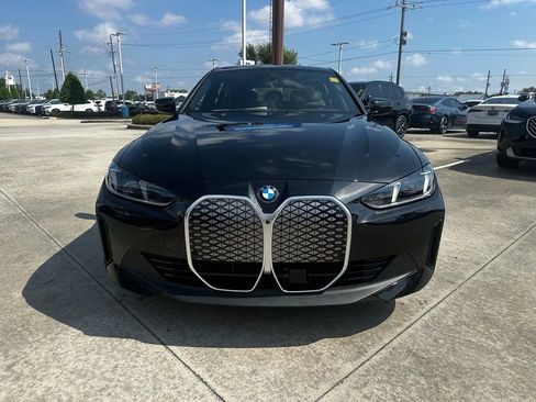 New 2026 BMW i4 eDrive40 w/ Premium Package RWD image 2