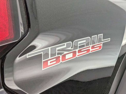 Used 2023 Chevrolet Colorado Trail Boss w/ Technology Package AWD/4WD image 14
